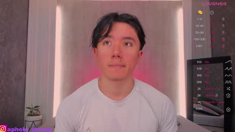 Apholo Strong online show from December 29, 8:15 pm