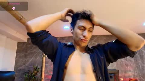 apolo_crus online show from May 25, 4:07 am