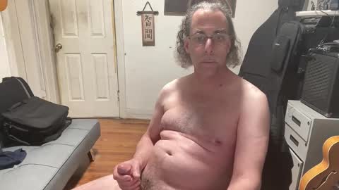 Apostrphy online show from March 4, 12:39 am