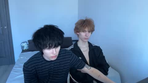 zik and kris online show from March 30, 9:43 am