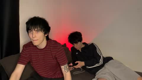 zik and kris online show from January 9, 9:20 pm