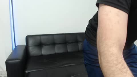 Youssef Alkhoury online show from December 17, 11:17 am