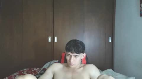 Ares D online show from November 10, 3:22 am