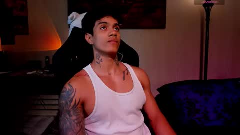 aress444 online show from March 22, 10:59 pm