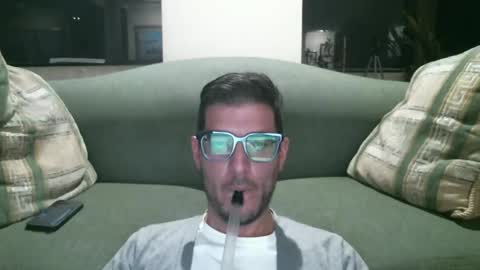 Anon online show from December 18, 5:14 am