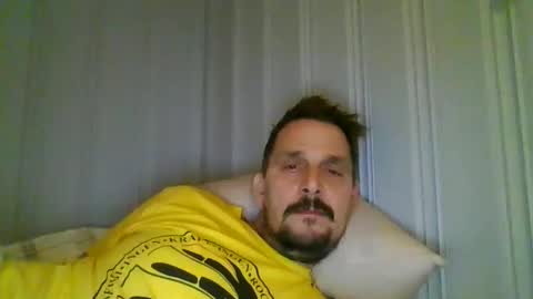 ariparikrigsmann online show from December 16, 7:43 pm