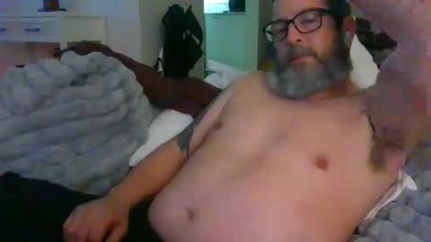 arliseous online show from April 12, 7:21 am