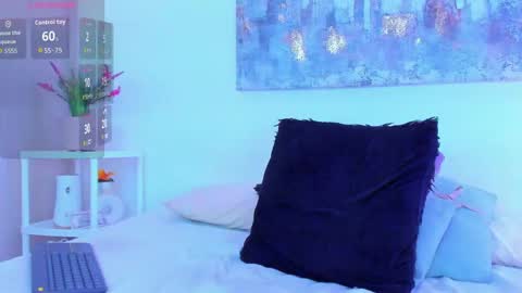   online show from April 13, 8:04 am