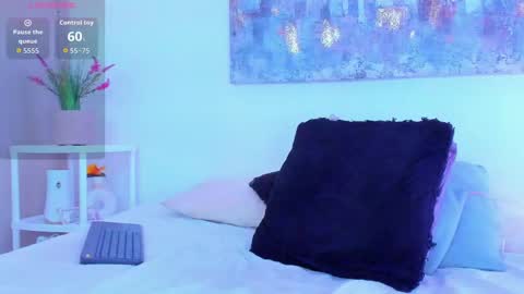   online show from April 19, 12:43 am