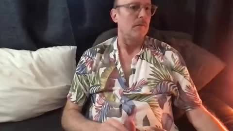 Arn online show from April 13, 5:13 pm