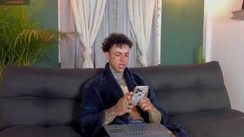 Aron ford online show from November 8, 1:58 pm