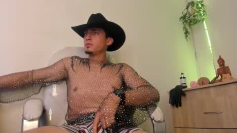 Aron online show from January 15, 2:20 pm