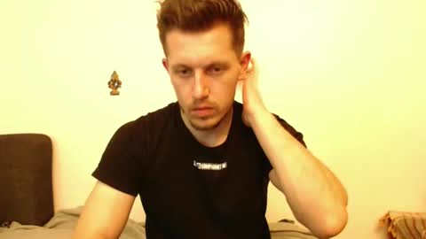 arromwilliam90 online show from February 15, 10:00 am