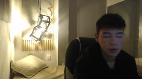 ash_kai online show from June 30, 8:10 pm