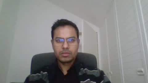 asharma1984xyz online show from April 14, 3:22 pm