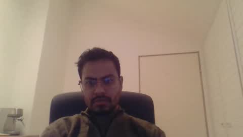 asharma1984xyz online show from February 3, 5:07 pm