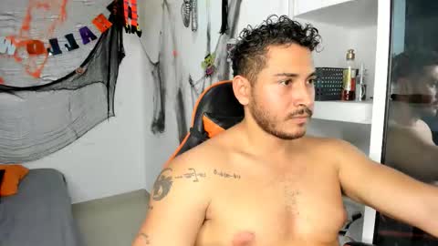 ashlan_king online show from November 4, 7:37 pm