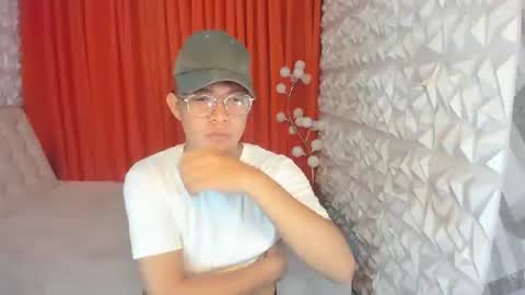 asian_blakefoster online show from March 27, 11:11 am