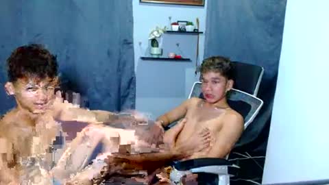 asian_chick931262 online show from June 11, 5:44 pm