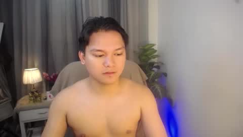 asian_handsomexx online show from January 12, 4:55 pm