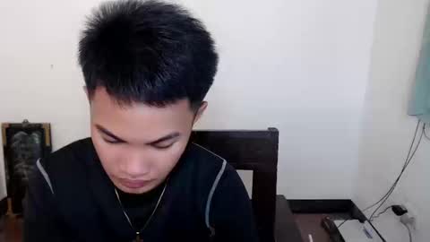 asian_lover05 online show from December 17, 7:09 pm