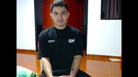 Robin online show from November 27, 10:24 pm