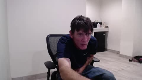 atreatforyou_86 online show from November 15, 6:59 am