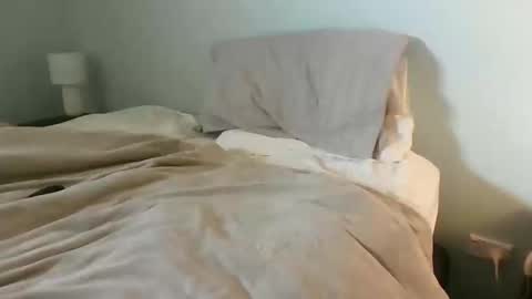 Snapshot of auckland26 chatting on September 12, 1:38 am auckland26 online show from September 12, 1:38 am