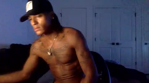 augiexrated online show from April 13, 3:29 am