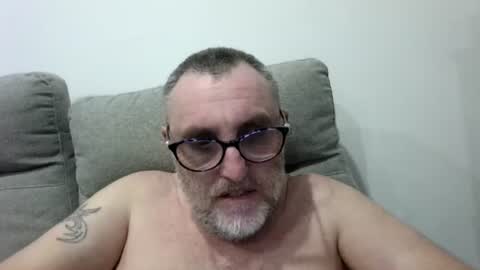 aussie_ozzie online show from July 20, 10:39 am