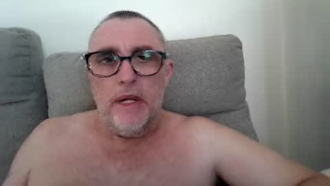 aussie_ozzie online show from July 9, 5:11 am