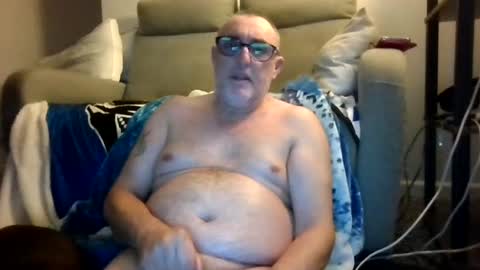 aussie_ozzie online show from July 6, 3:03 pm