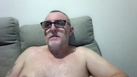 aussie_ozzie online show from July 6, 10:01 am