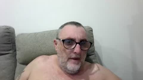 aussie_ozzie online show from July 14, 9:13 am