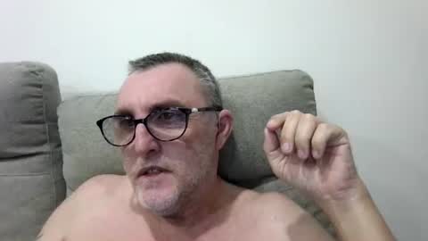 aussie_ozzie online show from August 2, 10:46 am