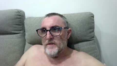 aussie_ozzie online show from July 21, 10:39 am