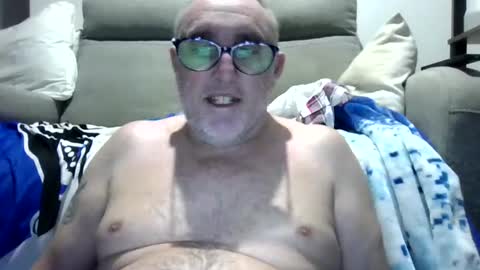 aussie_ozzie online show from July 7, 7:34 am