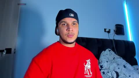 A online show from June 21, 9:09 pm