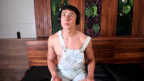 Austin  online show from February 16, 7:23 pm