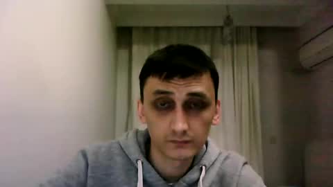 awesenheit online show from January 1, 2:20 pm