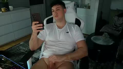 Artur online show from February 22, 6:48 pm