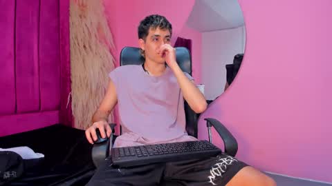 Axel cifer online show from February 27, 5:15 pm