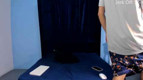 Axel cifer online show from January 18, 6:53 pm