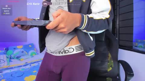 AXEL online show from December 22, 7:11 pm