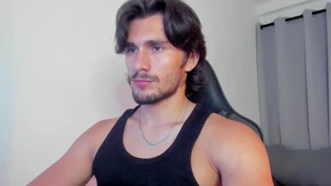 Snapshot of axel_owen chatting on September 20, 11:16 pm Axel online show from September 20, 11:16 pm