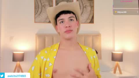 axel slim online show from March 7, 5:27 am