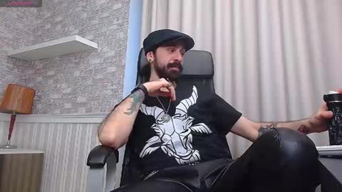 AxelColton online show from January 8, 6:18 am