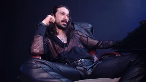 AxelColton online show from October 25, 10:39 am