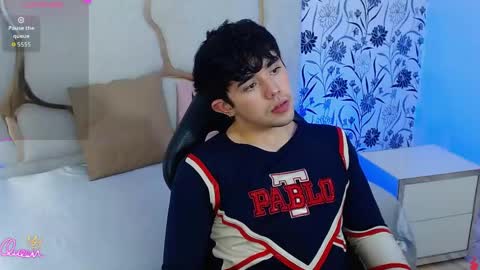 axelnoir_tay online show from May 29, 3:27 am