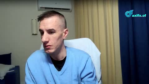 Axl online show from March 2, 3:17 am